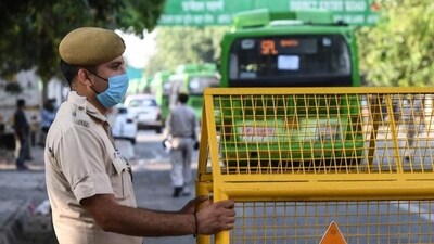A 17-year-old boy succumbed to injuries at a hospital days after being allegedly assaulted by some students from his school in northeast Delhi's Bhajanpura area (Representational image) A 17-year-old boy succumbed to injuries at a hospital days after being allegedly assaulted by some students from his school in northeast Delhi's Bhajanpura area (Representational image)