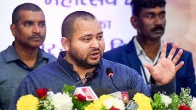 Bihar deputy chief minister Tejashwi Yadav addresses a Rajya Yuva Mahotsav function in Patna on Sunday. (ANI) Bihar deputy chief minister Tejashwi Yadav addresses a Rajya Yuva Mahotsav function in Patna on Sunday. (ANI)
