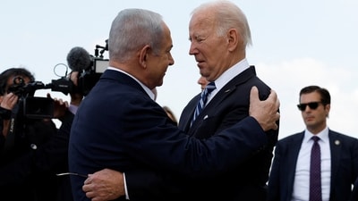 US president Joe Biden(right) and Israeli prime minster Benjamin Netanyahu (Reuters)