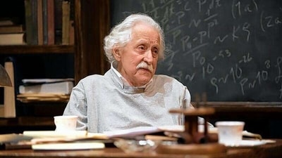 Mike Nussbaum has died at the age of 99 Mike Nussbaum has died at the age of 99