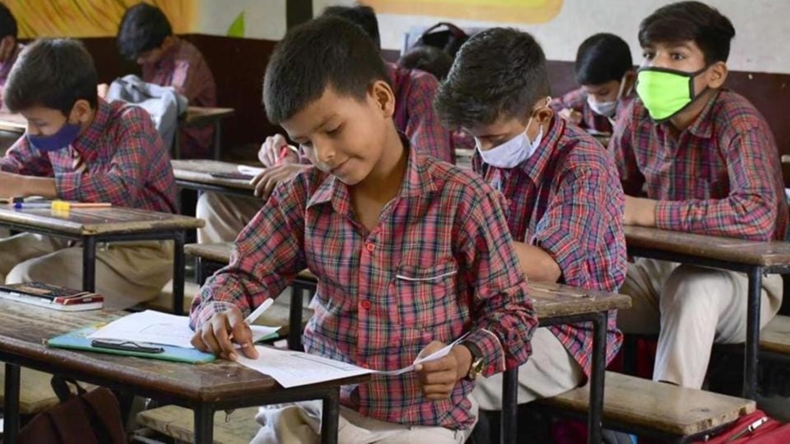 Three things that will help you understand why school kids are dropping out