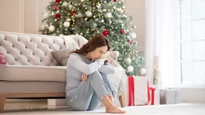 The lack of meaningful relationships in life and the sense of feeling unseen and unheard can lead to loneliness during the festive season. (Unsplash) The lack of meaningful relationships in life and the sense of feeling unseen and unheard can lead to loneliness during the festive season. (Unsplash)