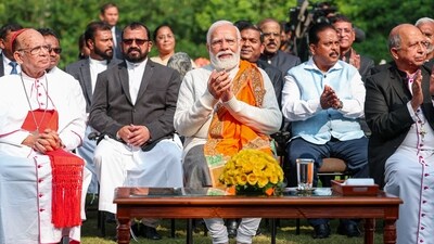 Prime Minister Narendra Modi with Christian community members during Christmas celebrations at 7, Lok Kalyan Marg, in New Delhi, Monday, Dec. 25, 2023. (PTI Photo) (PTI) Prime Minister Narendra Modi with Christian community members during Christmas celebrations at 7, Lok Kalyan Marg, in New Delhi, Monday, Dec. 25, 2023. (PTI Photo) (PTI)