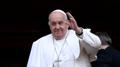 Israel-Hamas War: Pope Francis arrives for the Christmas Urbi et Orbi blessing in St. Peter's Square at The Vatican. (AFP)