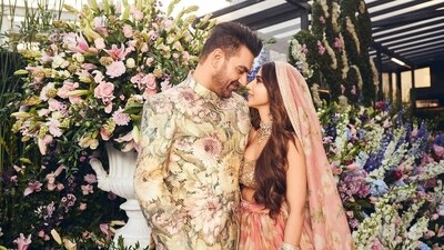 Daily Love and Relationship Horoscope 2023: Find out love predictions for December 26. Daily Love and Relationship Horoscope 2023: Find out love predictions for December 26.