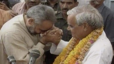 File photo of now Prime Minister Narendra Modi with former Prime Minister Atal Bihari Vajpayee(right) (File photo) File photo of now Prime Minister Narendra Modi with former Prime Minister Atal Bihari Vajpayee(right) (File photo)