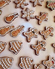 Gingerbread Cookies (Chef Namita Zutshi) Gingerbread Cookies (Chef Namita Zutshi)