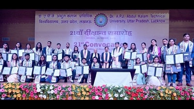 AKTU convcation was held on Tuesday. (HT Photo) AKTU convcation was held on Tuesday. (HT Photo)
