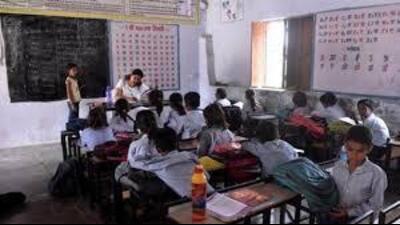 At GMSSS, Sector 35, a parent was asked to come back again on Wednesday. (HT File) At GMSSS, Sector 35, a parent was asked to come back again on Wednesday. (HT File)