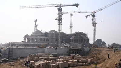 Ayodhya Ram Temple: Preparations are in full swing for the January 22 event. Ayodhya Ram Temple: Preparations are in full swing for the January 22 event.