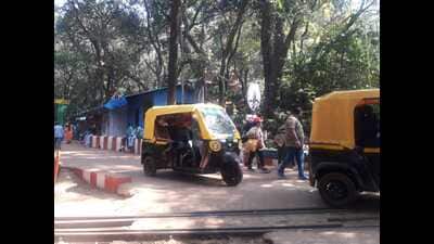 In November 2023, the apex court gave permission to continue the pilot project in order to check the feasibility of e-rickshaws, mainly during the monsoon. (HT Photo) In November 2023, the apex court gave permission to continue the pilot project in order to check the feasibility of e-rickshaws, mainly during the monsoon. (HT Photo)