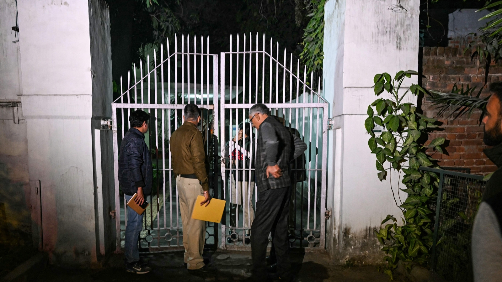 Afternoon briefing: Israel Embassy blast in Delhi; Vehicles pile up amid fog | Latest News India - Vimarsana News