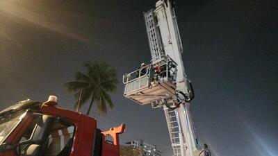 Fire at Malad shopping mall, 11 rescued, no injuries