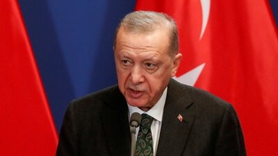 Turkish president Recep Tayyip Erdogan delivers statements. (Reuters)