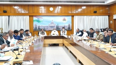 The committee reiterated its mask advisory, specially for senior citizens and immune compromised persons. (PTI) The committee reiterated its mask advisory, specially for senior citizens and immune compromised persons. (PTI)