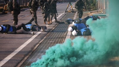 South Korean soldiers take part in an anti-terror drill against North Korea's possible provocations in Seoul, South Korea. (Reuters)