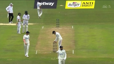 Virat Kohli flipping the bails during India vs South Africa 1st Test Virat Kohli flipping the bails during India vs South Africa 1st Test
