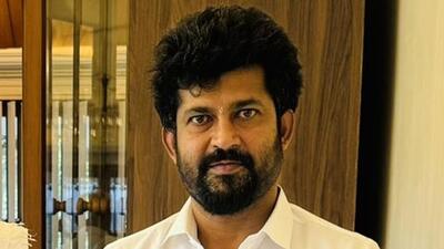 the FIR was registered on the basis of a complaint filed by a Congress worker, said officials. (X) the FIR was registered on the basis of a complaint filed by a Congress worker, said officials. (X)