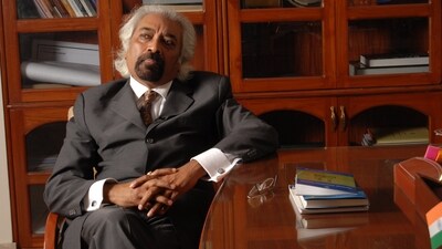 Sam Pitroda (File) Sam Pitroda (File)