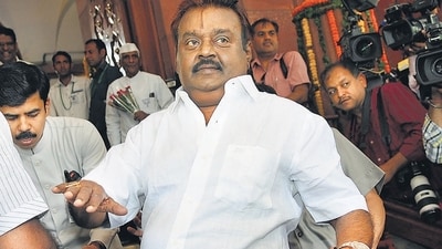 Actor-turned-politician and DMDK founder Vijayakanth. (HT Archives)