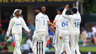 India's Prasidh Krishna celebrates the wicket of South Africa’s Kyle Verreynne with teammates (REUTERS)
