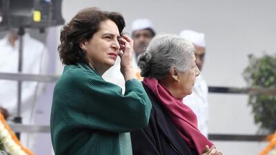 Congress general secretary Priyanka Gandhi Vadra during the party's 139th Foundation Day celebration at the party headquarters in Delhi on Thursday. (ANI) Congress general secretary Priyanka Gandhi Vadra during the party's 139th Foundation Day celebration at the party headquarters in Delhi on Thursday. (ANI)
