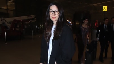 Karisma Kapoor left with her kids to ring in the New Year outside Mumbai. She was accompanied by daughter Samaira Kapoor and Kiaan Raj Kapoor as well but requested the media to not click them. Karisma Kapoor left with her kids to ring in the New Year outside Mumbai. She was accompanied by daughter Samaira Kapoor and Kiaan Raj Kapoor as well but requested the media to not click them. 
