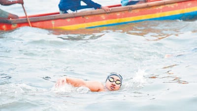 18-year-old swims “for the sea” from sea link to Gateway 18-year-old swims “for the sea” from sea link to Gateway