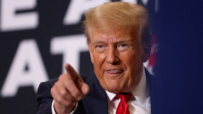 FILE PHOTO: Republican presidential candidate and former U.S. President Donald Trump attends a campaign event in Waterloo, Iowa, U.S. December 19, 2023. (REUTERS)