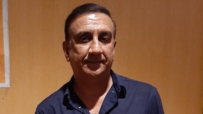 Director Milan Luthria Director Milan Luthria