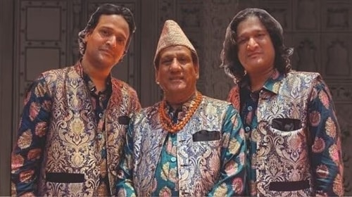 Nizami Bandhu comprising the trio of Ustad Chand Nizami, Shadab Faridi and Sohrab Faridi Nizami, will perform live this evening. Nizami Bandhu comprising the trio of Ustad Chand Nizami, Shadab Faridi and Sohrab Faridi Nizami, will perform live this evening.