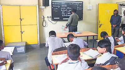 BMC Aarey school’s new timings upset parents BMC Aarey school’s new timings upset parents