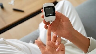 An Ayurveda expert suggests you to get rid of the following habits if you are diabetic or pre-diabetic: (Freepik) An Ayurveda expert suggests you to get rid of the following habits if you are diabetic or pre-diabetic: (Freepik)