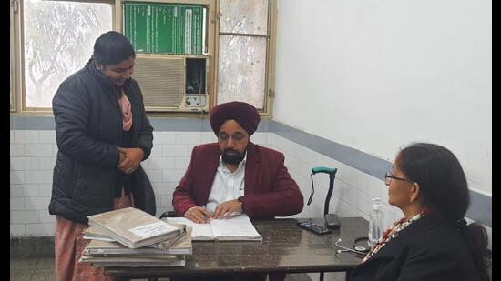 Newly appointed civil surgeon Jasbir Singh Aulakh initiated strict measures against those flouting regulations. A bicycle stand contractor at the Civil Hospital, Ludhiana, was slapped with a fine of over ₹5 lakh for overcharging parking fee in violation of established rules and guidelines. (Manish/HT)