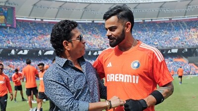 Sachin Tendulkar (L) and Virat Kohli during the 2023 World Cup (ANI)