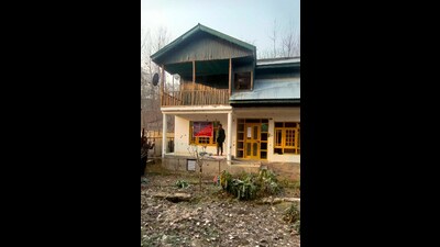 Baramulla police attach a residential house at Wanigam Payeen under section of the 25 UAP Act that was used for harbouring terrorists in Baramulla on Sunday. (Photo:X) Baramulla police attach a residential house at Wanigam Payeen under section of the 25 UAP Act that was used for harbouring terrorists in Baramulla on Sunday. (Photo:X)