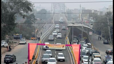 Ludhiana: Vehicle flow to ease as Pakhowal ROB opens (HT Photo) Ludhiana: Vehicle flow to ease as Pakhowal ROB opens (HT Photo)