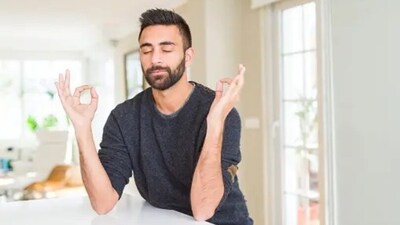Harsh self-criticism and constant comparison with others can lower our self-confidence. We should trust our abilities. (Unsplash) Harsh self-criticism and constant comparison with others can lower our self-confidence. We should trust our abilities. (Unsplash)