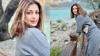 Sonali Bendre attends Ganga Aarti, ahead of New Year. Sonali Bendre attends Ganga Aarti, ahead of New Year.