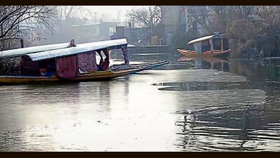 A thin sheet of ice forms on the upper layer of the Dal Lake in Srinagar on Monday (ANI) A thin sheet of ice forms on the upper layer of the Dal Lake in Srinagar on Monday (ANI)