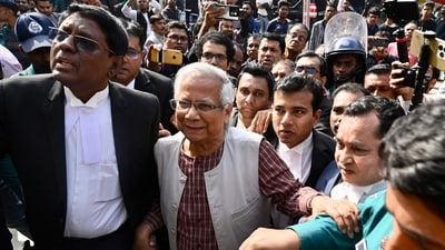 Bangladeshi Nobel peace laureate Muhammad Yunus (C) appears in a court in Dhaka on January 1, 2024. (AFP) Bangladeshi Nobel peace laureate Muhammad Yunus (C) appears in a court in Dhaka on January 1, 2024. (AFP)