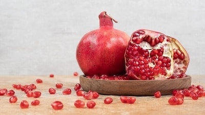 "Pomegranates are one of those fruits that contain a diverse portfolio of nutrients that are beneficial to many of my patients, even though they may be battling different conditions. Pomegranates are not only juicy and delicious, but they may help boost memory, promote better sleep, and enhance libido!" says Dr Uma Naidoo, Harvard trained psychiatrist, Professional Chef and Nutrition Specialist. (Freepik) "Pomegranates are one of those fruits that contain a diverse portfolio of nutrients that are beneficial to many of my patients, even though they may be battling different conditions. Pomegranates are not only juicy and delicious, but they may help boost memory, promote better sleep, and enhance libido!" says Dr Uma Naidoo, Harvard trained psychiatrist, Professional Chef and Nutrition Specialist. (Freepik)