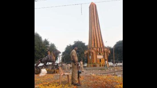Elaborate security arrangements were made around the memorial, located near Perne village on the Pune-Ahmednagar Road. (HT PHOTO)