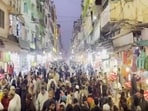A large number of devotees visited the shrine of Khwaja Garib Nawaz in Ajmer on the first day of the New Year. 