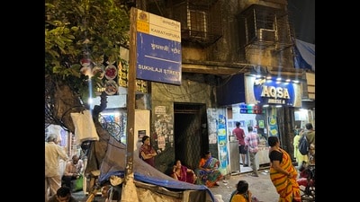 Mumbai, India – Jan 02, 2024: Shukhlaji Street area, Nagpada , in Mumbai, India, on Tuesday, Jan 02, 2024. (Photo by Bhushan Koyande/HT Photo) Mumbai, India – Jan 02, 2024: Shukhlaji Street area, Nagpada , in Mumbai, India, on Tuesday, Jan 02, 2024. (Photo by Bhushan Koyande/HT Photo)