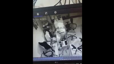 The entire theft was captured in the CCTV cameras placed in the shop. (HT PHOTO) The entire theft was captured in the CCTV cameras placed in the shop. (HT PHOTO)