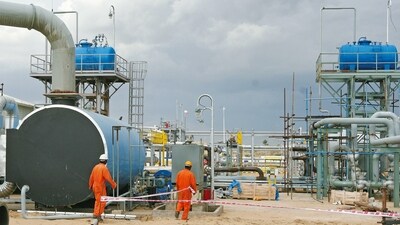 The windfall tax on crude oil has been increased by the Centre. The windfall tax on crude oil has been increased by the Centre.