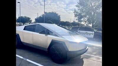 US Police asked Elon Musk if the Tesla Cybertrucks would be suitable as patrol vehicles. (X/@RosenbergPolice) US Police asked Elon Musk if the Tesla Cybertrucks would be suitable as patrol vehicles. (X/@RosenbergPolice)