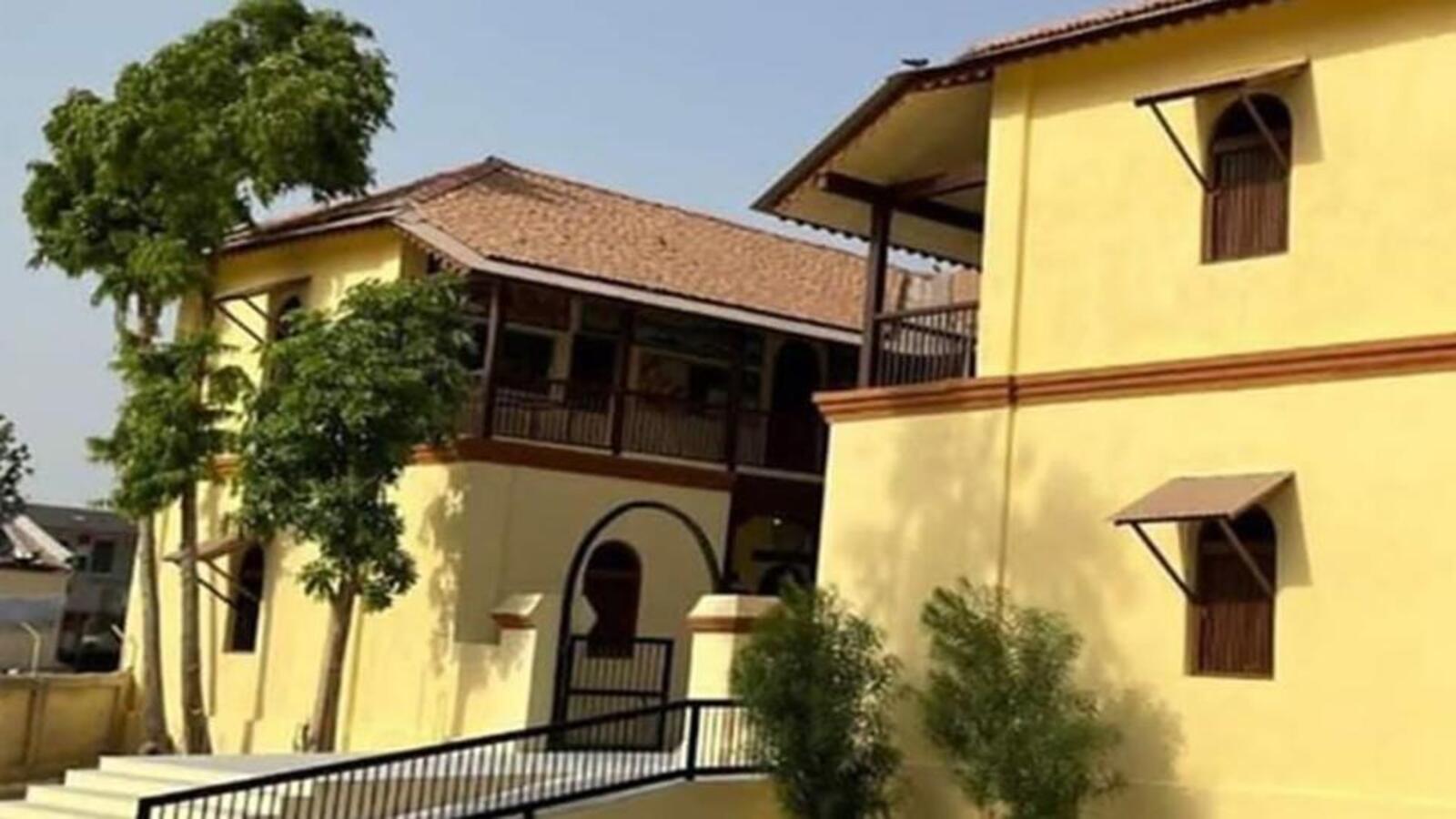 Centre launches portal for students to register for tour to PM's school in Guj | Latest News India - Vimarsana News