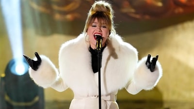 Kelly Clarkson performs at the Rockefeller Center Christmas tree lighting ceremony on Wednesday, Nov. 29, 2023, in New York. (Photo by Charles Sykes/Invision/AP) (Charles Sykes/Invision/AP)